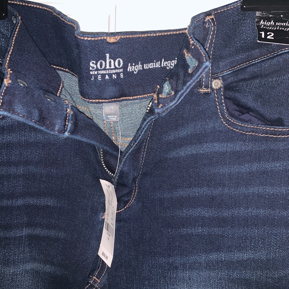 High-waisted New York & Company Jeggings